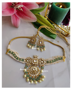 Paachi kundan choker