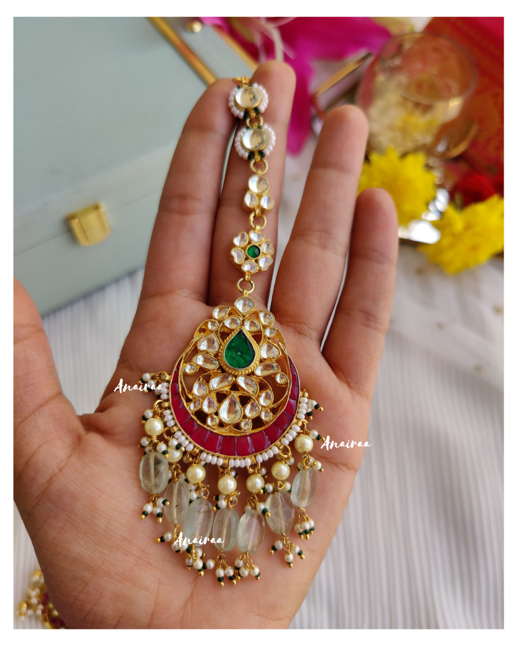 Multi colour Paachi kundan Maangtika