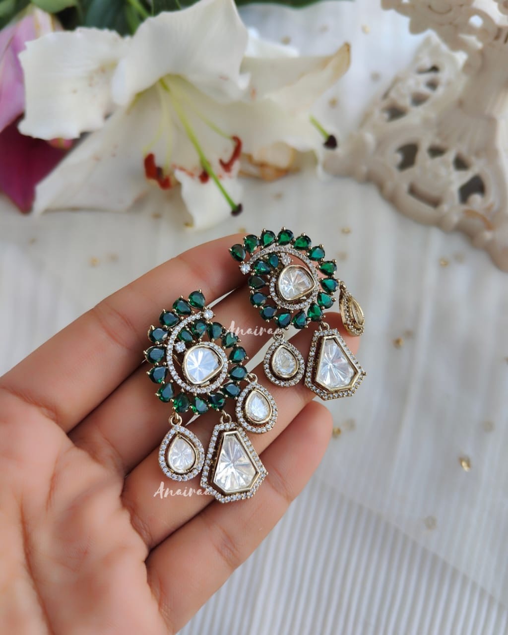 Arha emerald Moissanite choker set