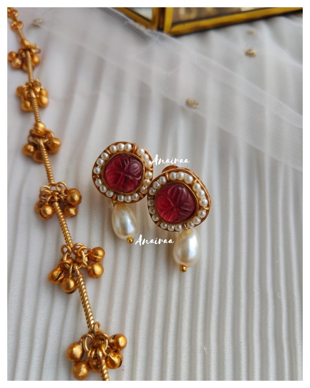 Kadi kundan pendant set with ghungroo chain