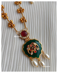 Kadi kundan pendant set with ghungroo chain