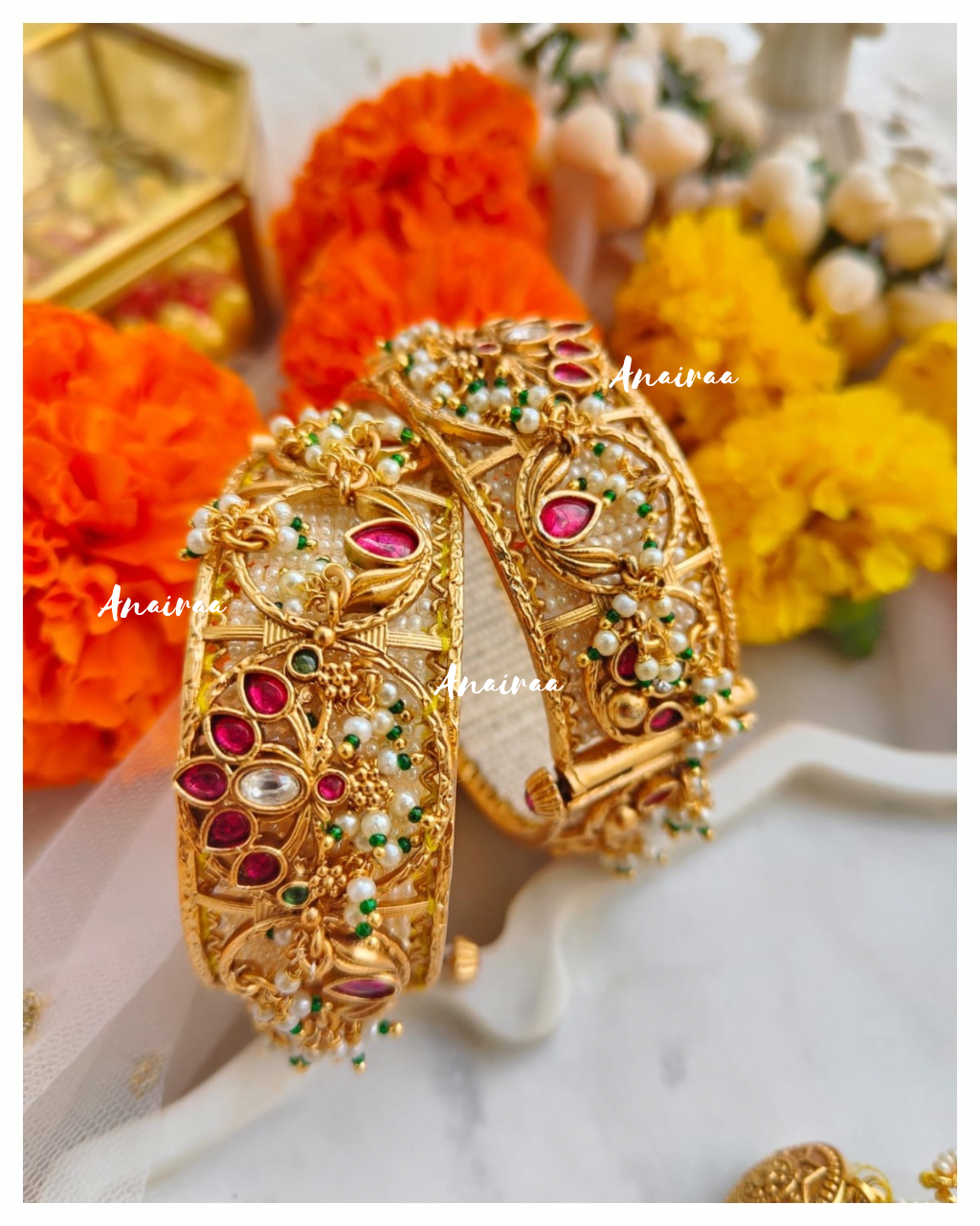 Paachi kundan antique bangles