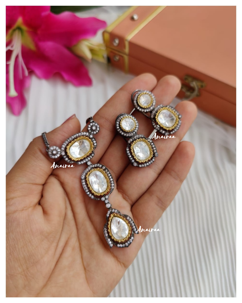 Statement polki pendant set