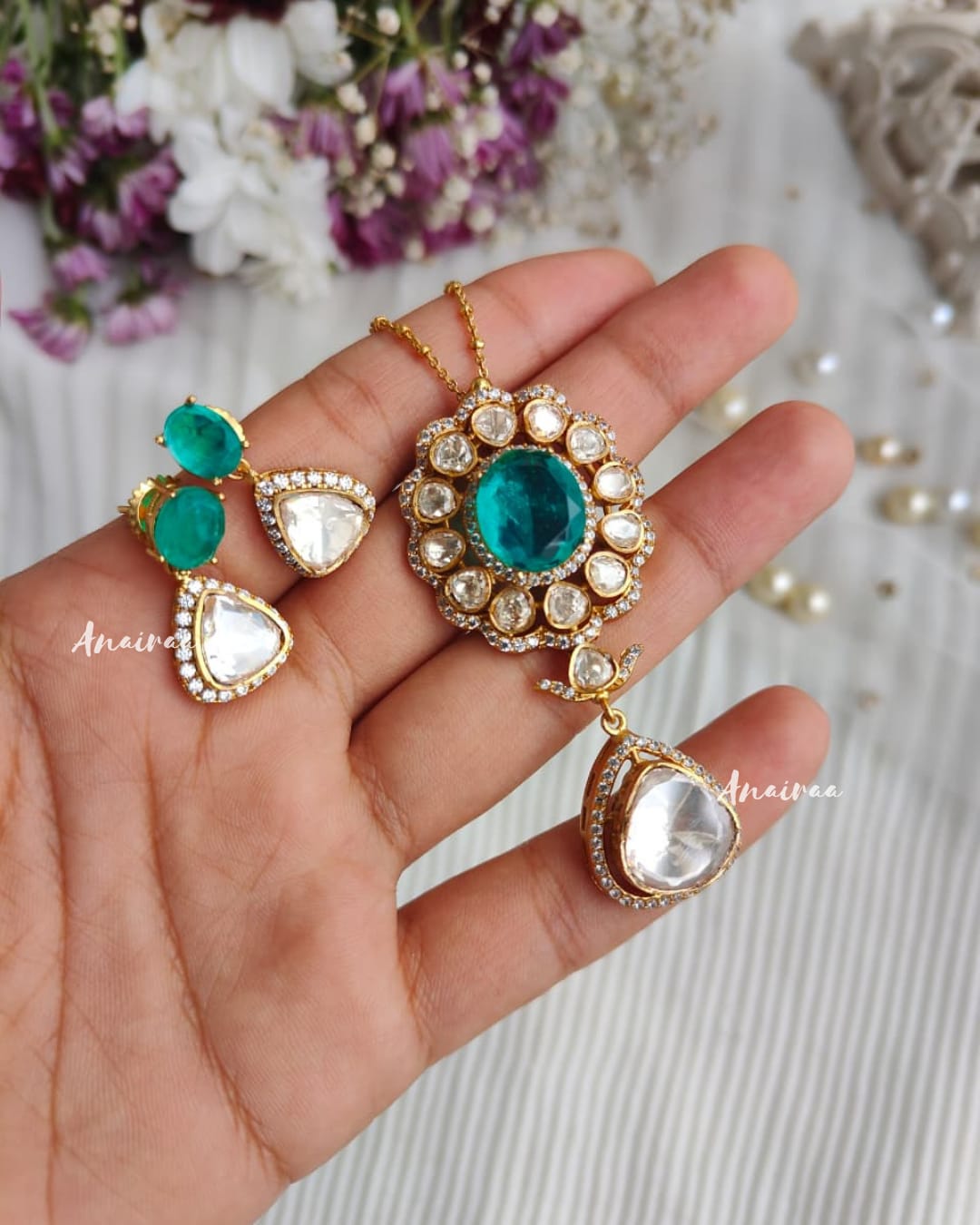 Mint Moissanite pendant set