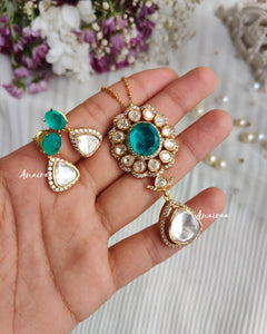 Mint Moissanite pendant set