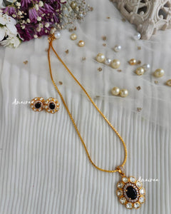 Moissanite black pendant set