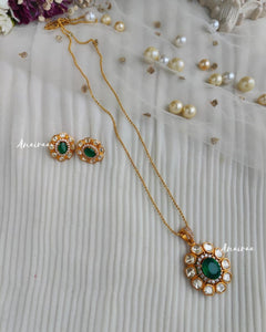 Moissanite emerald pendant set