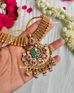Antique necklace ser
