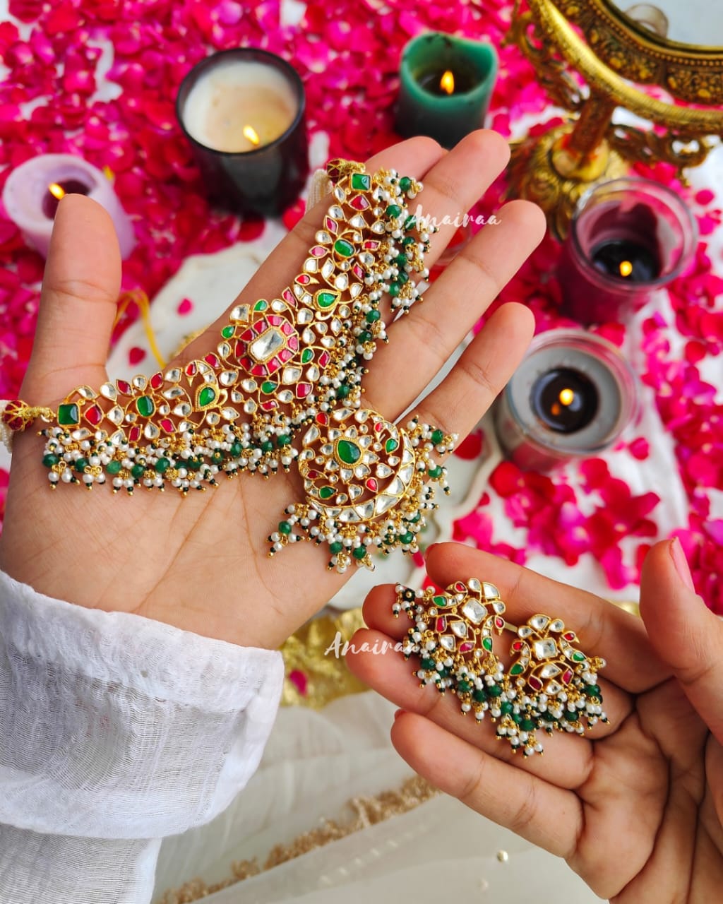 Mounika paachi Kundan choker set