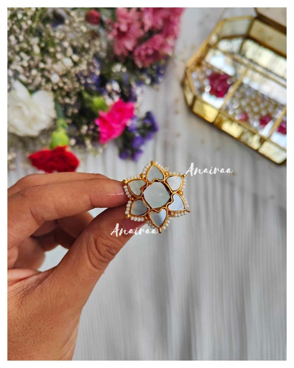 Mop flower ring