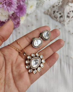 Polki pendant set