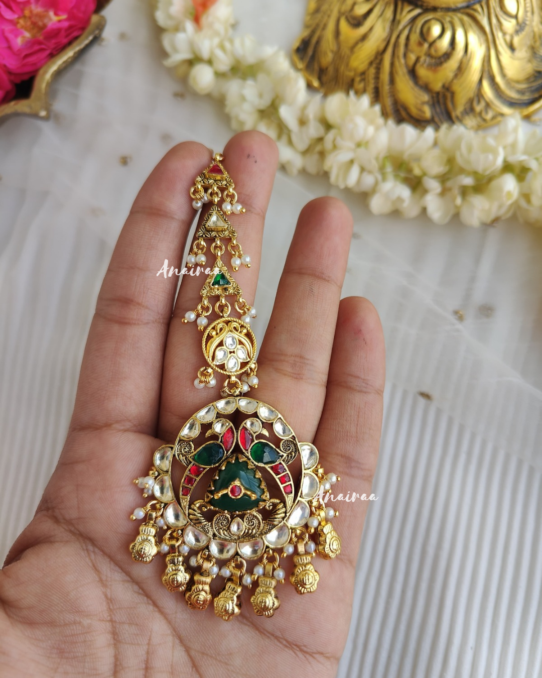 Antique carving stone maangtikka