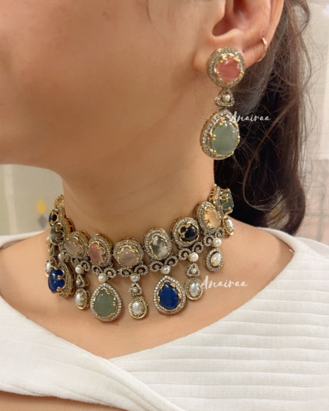 Tanisha Victorian choker set