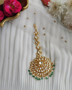 Paachi kundan maangtikka