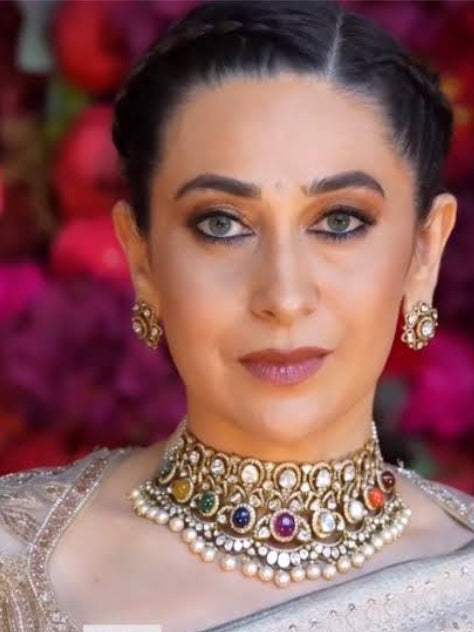 Karishma Kapoor choker set