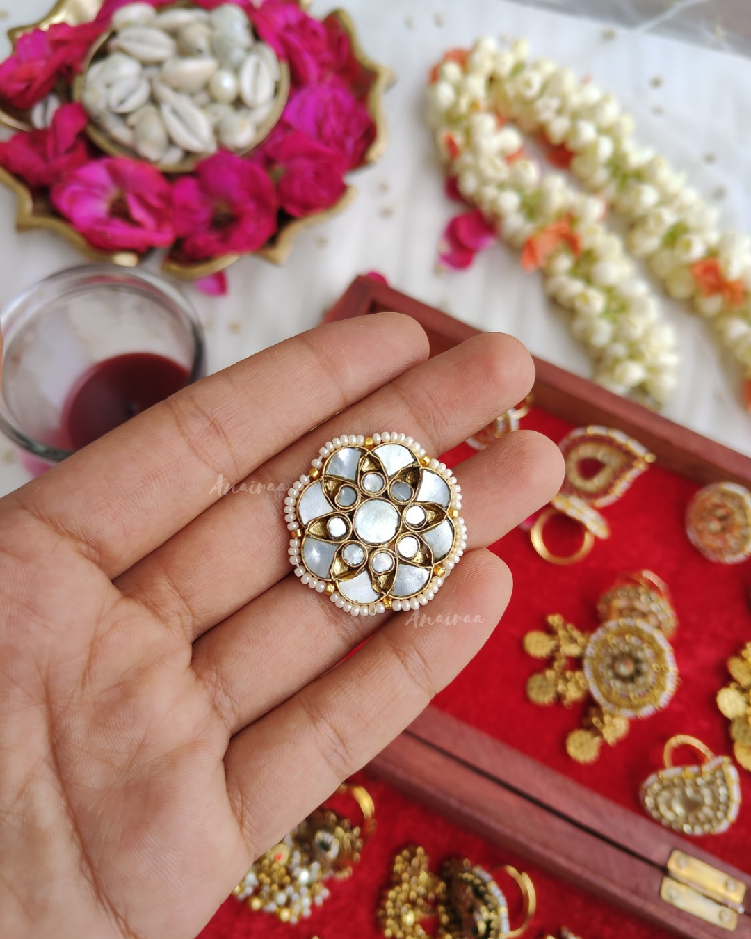 Mother of pearl ring