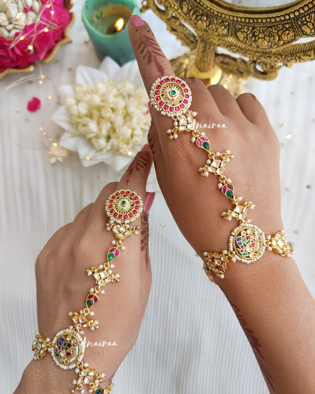 Peacock paachi Kundan hathphool