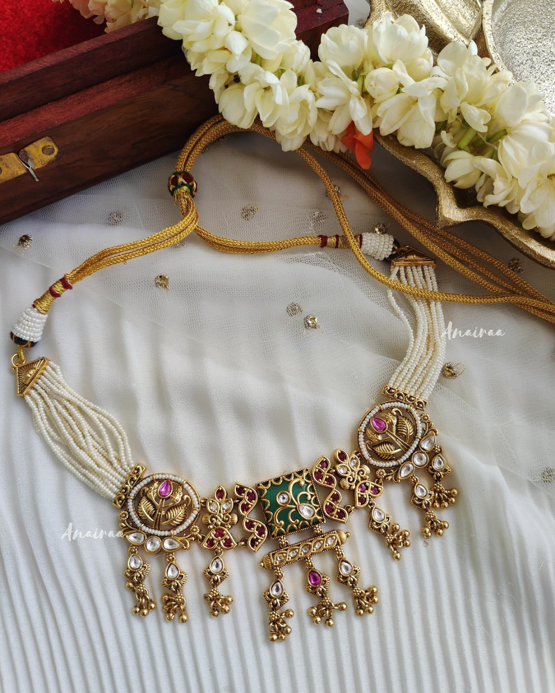 Antique choker set