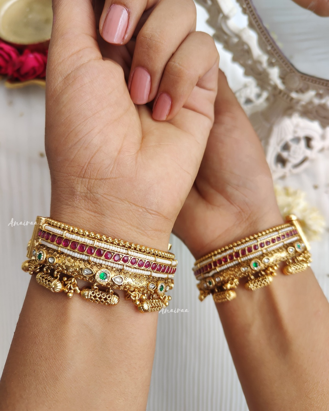 Tabeez antique kada