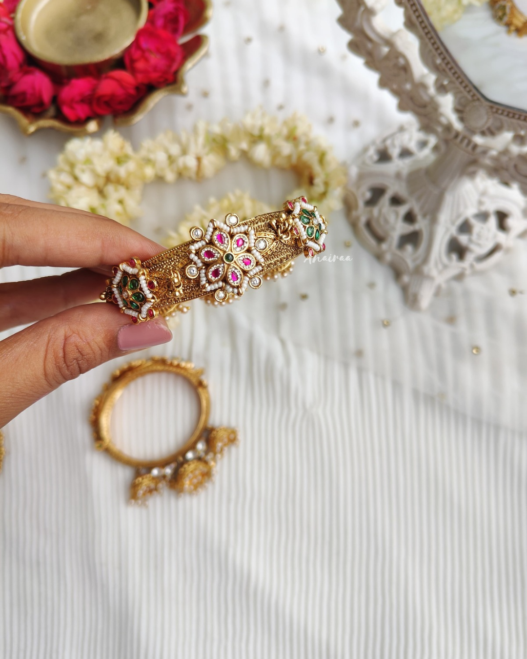Antique jhumka bangles(single pc)