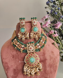 Mandira Antique carving stone set