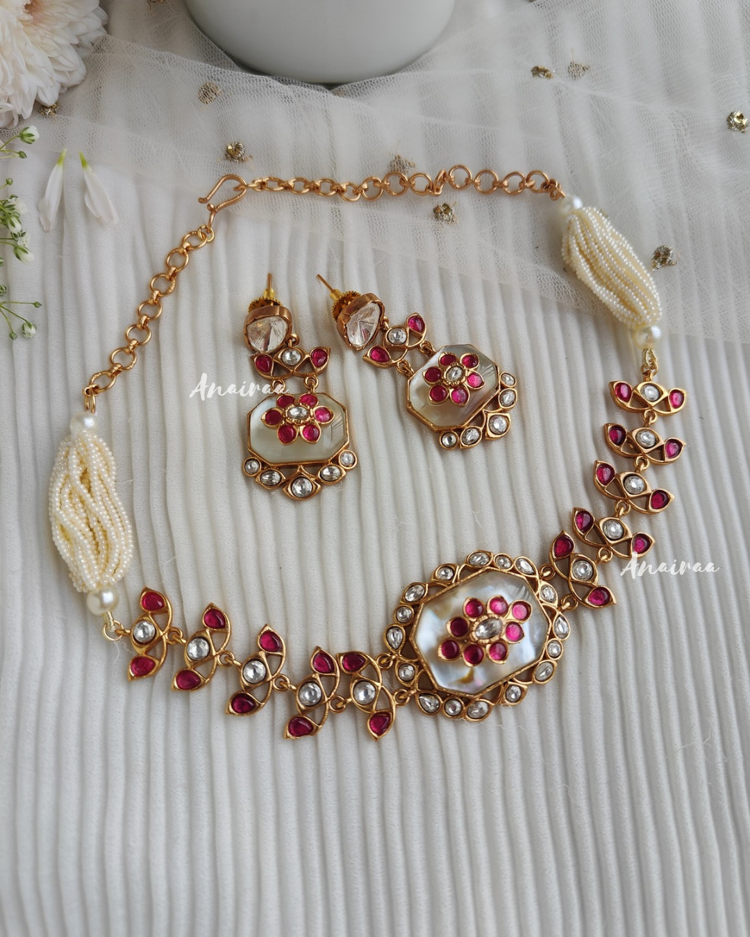 Mother of pearl choker set
