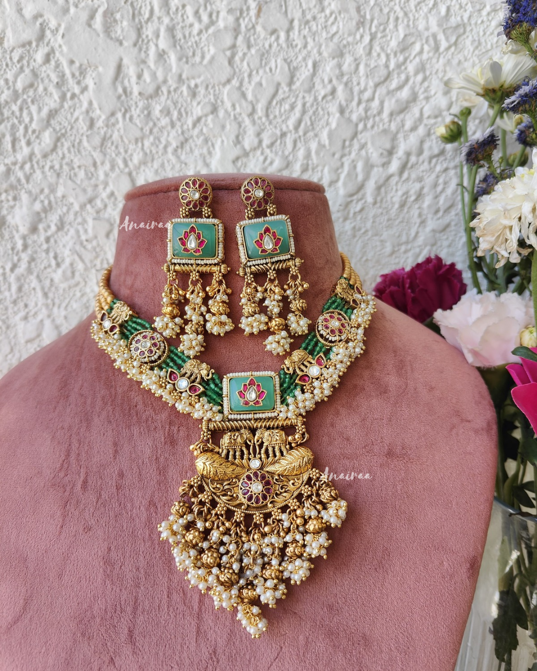 Aadhya Antique necklace set