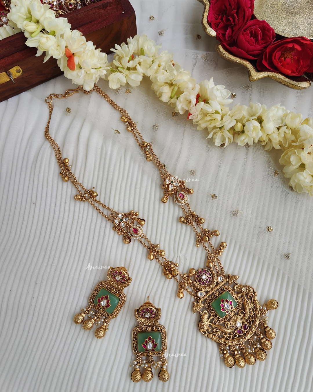 Antique Kundan long necklace set