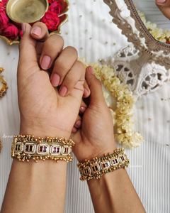 Antique openable kada