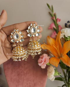 Myra kundan choker set