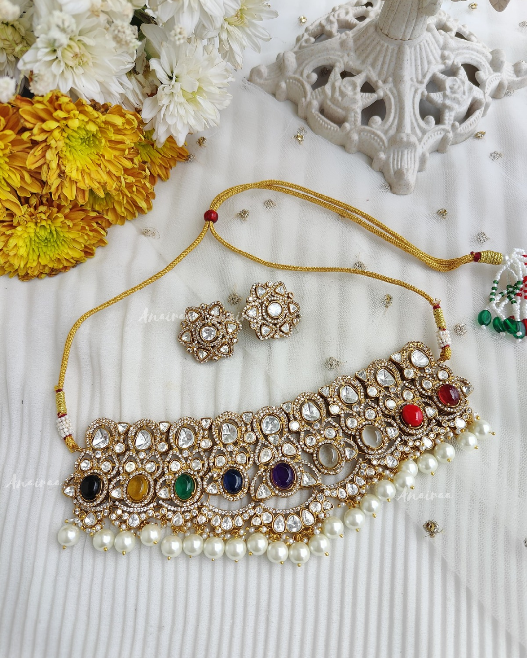 Karishma Kapoor choker set