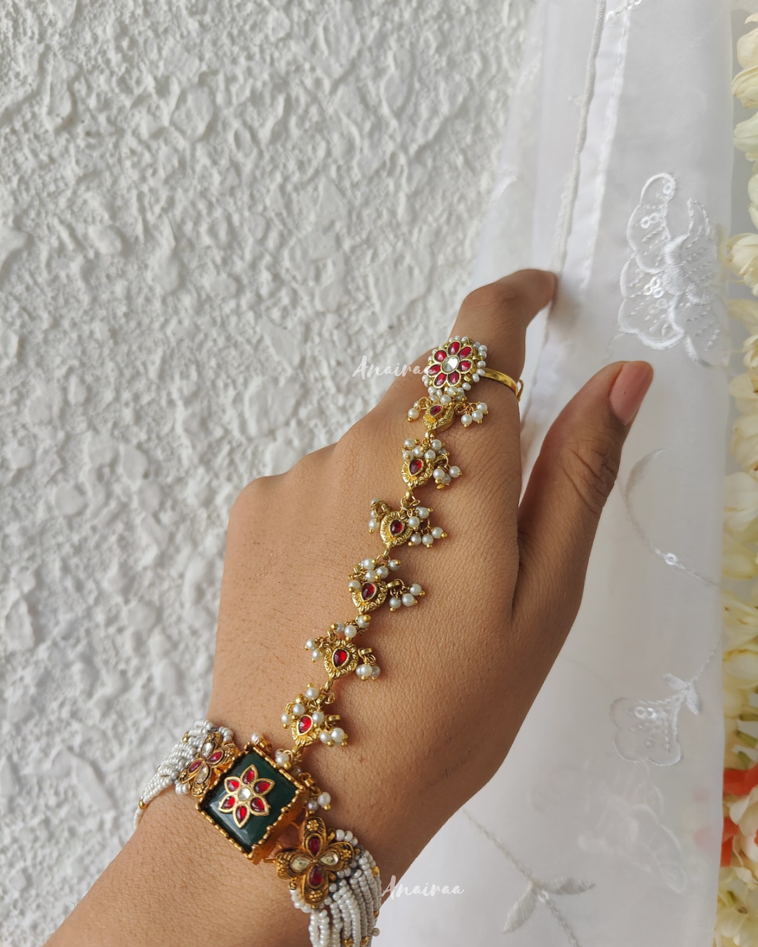Paachi Kundan hathphool