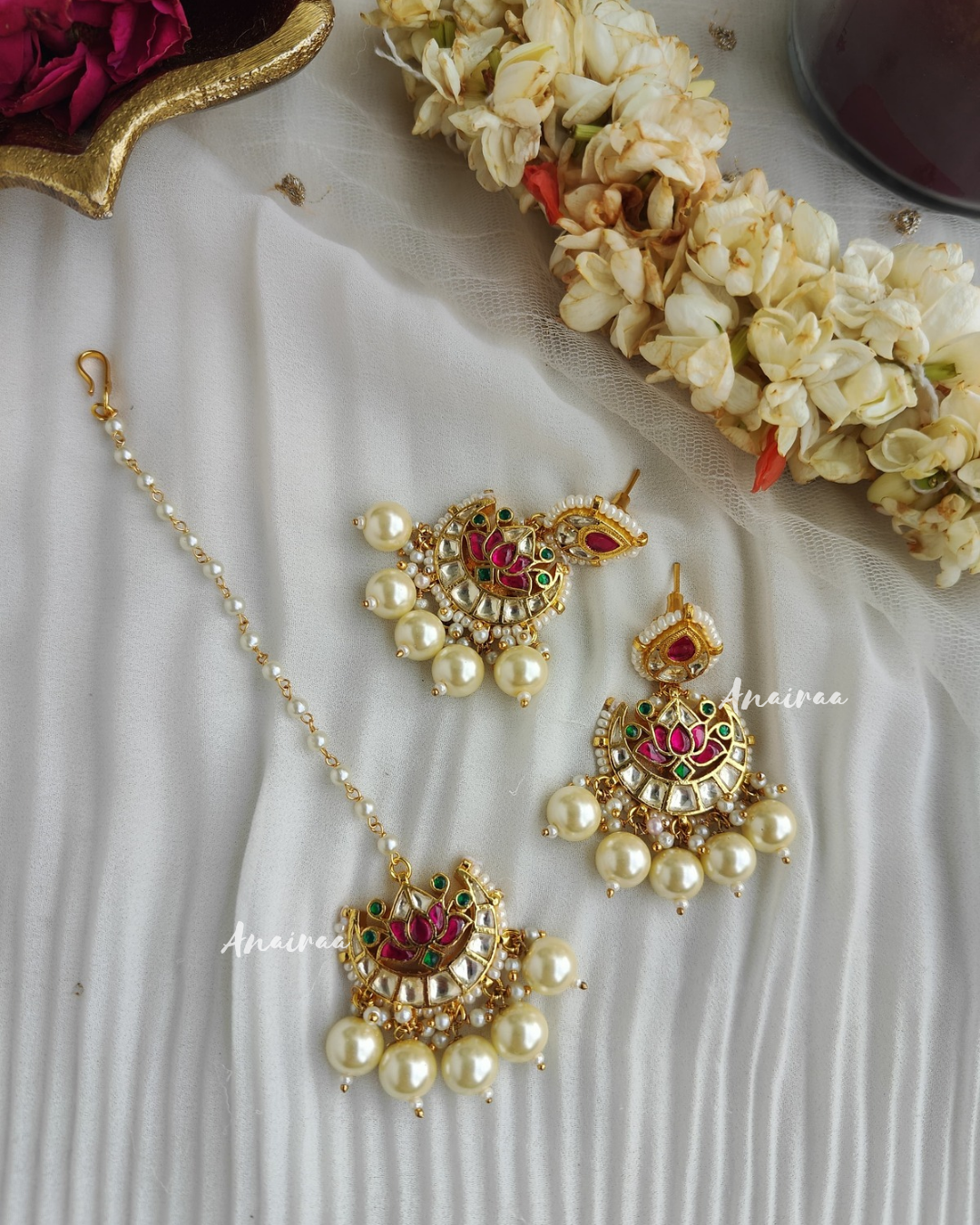 Lotus paachi kundan choker set