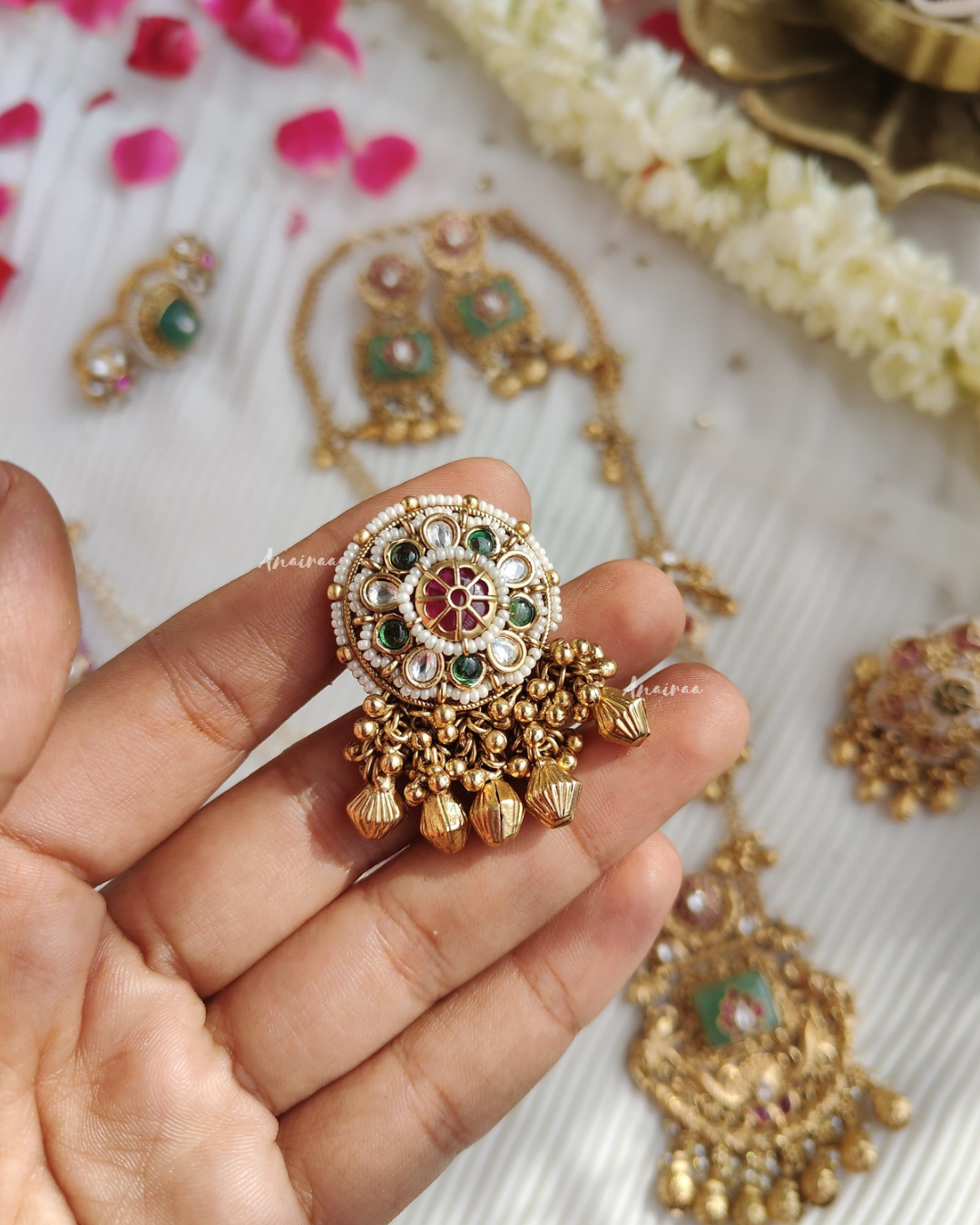 Antique Kundan ring