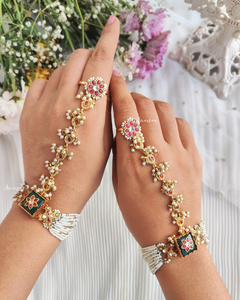 Paachi Kundan hathphool