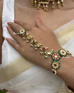 Paachi kundan hathphool