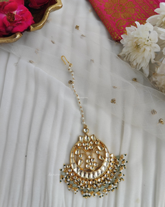 Paachi kundan mangtikka