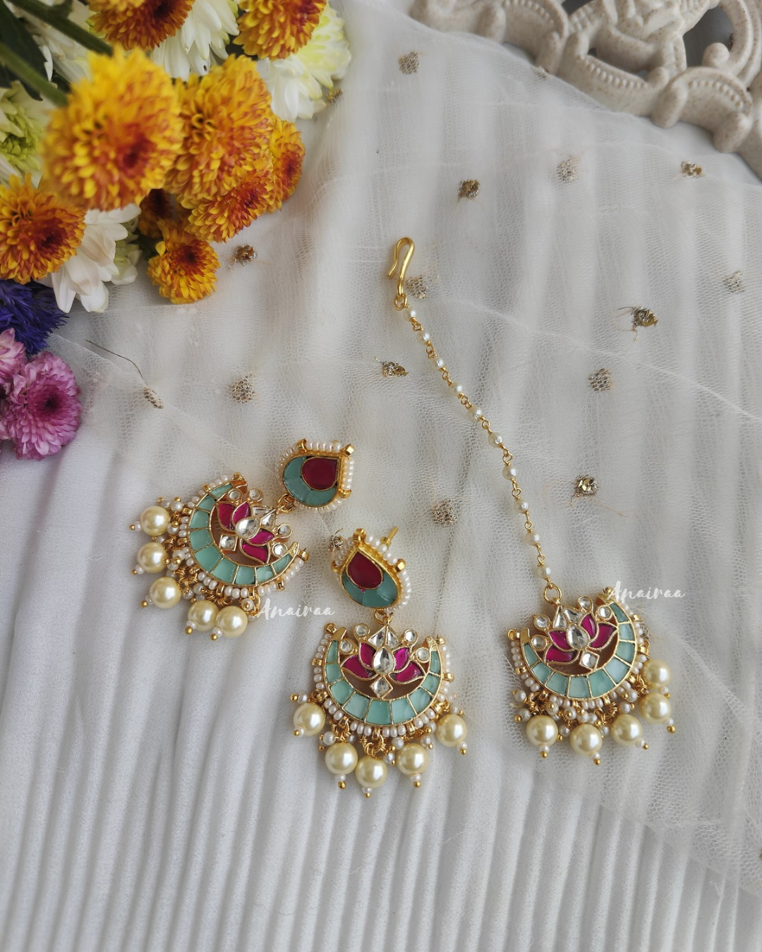 Lotus maangtikka set