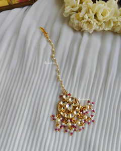Kundan maangtikka