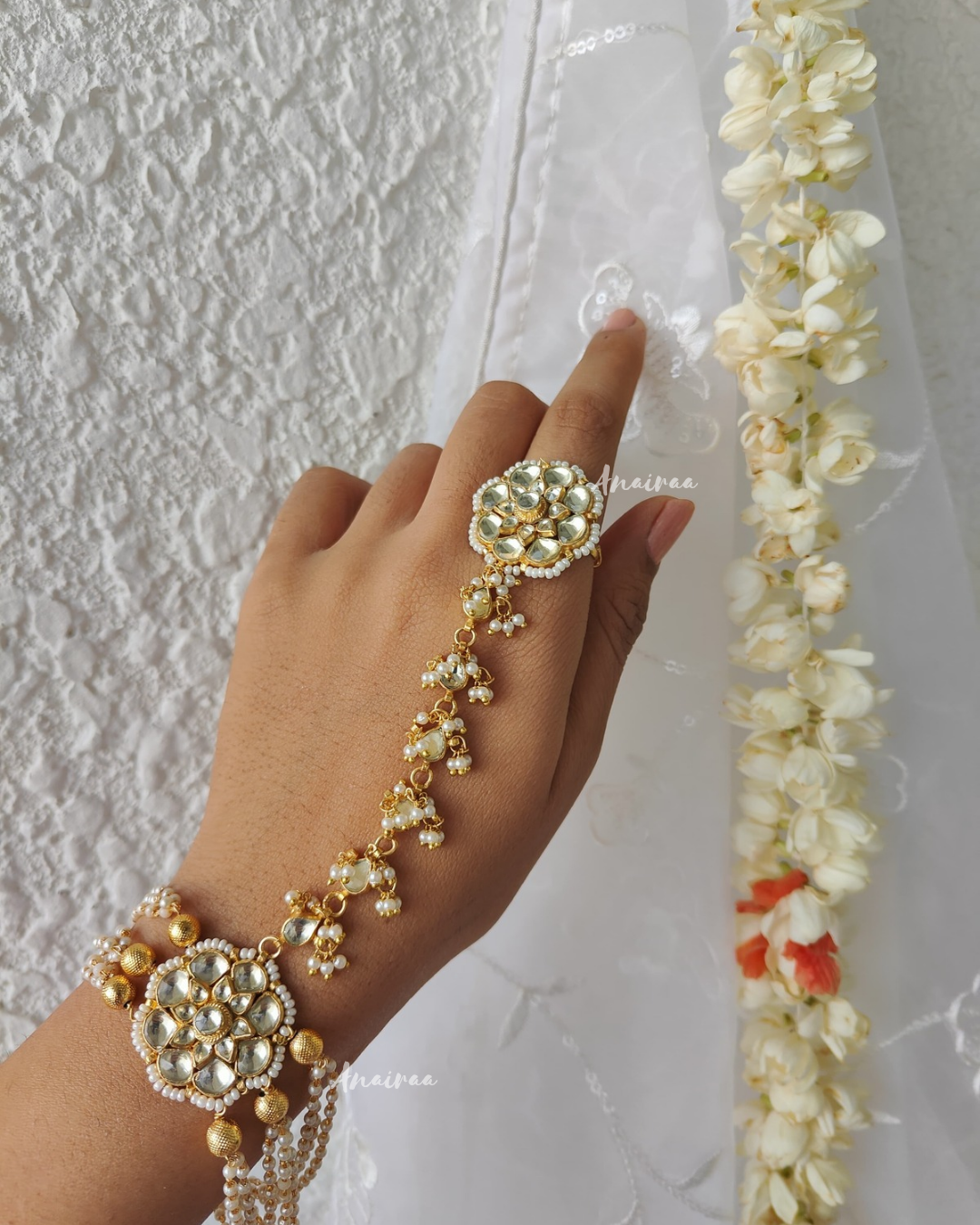 Kundan hathphool