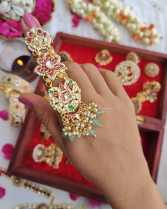 Heritage paachi kundan ring