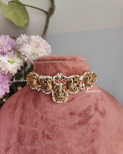 Antique finish choker set