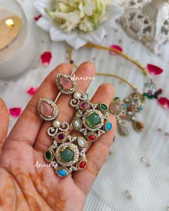 Victorian semi precious choker set