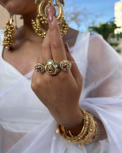 Antique Kundan ring