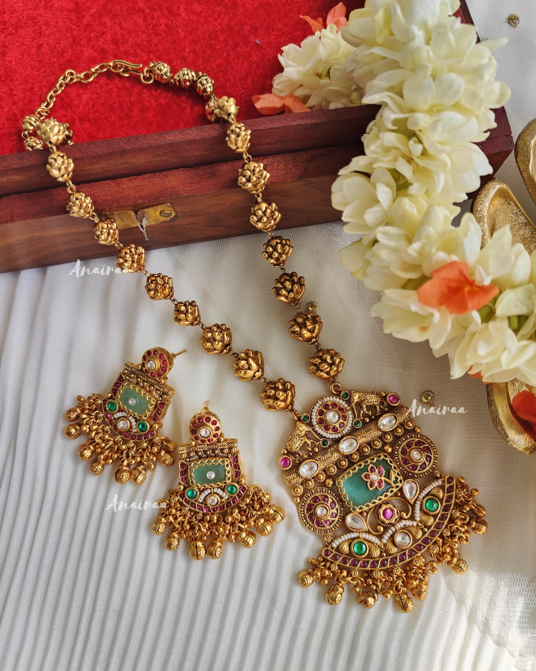 Antique long necklace set