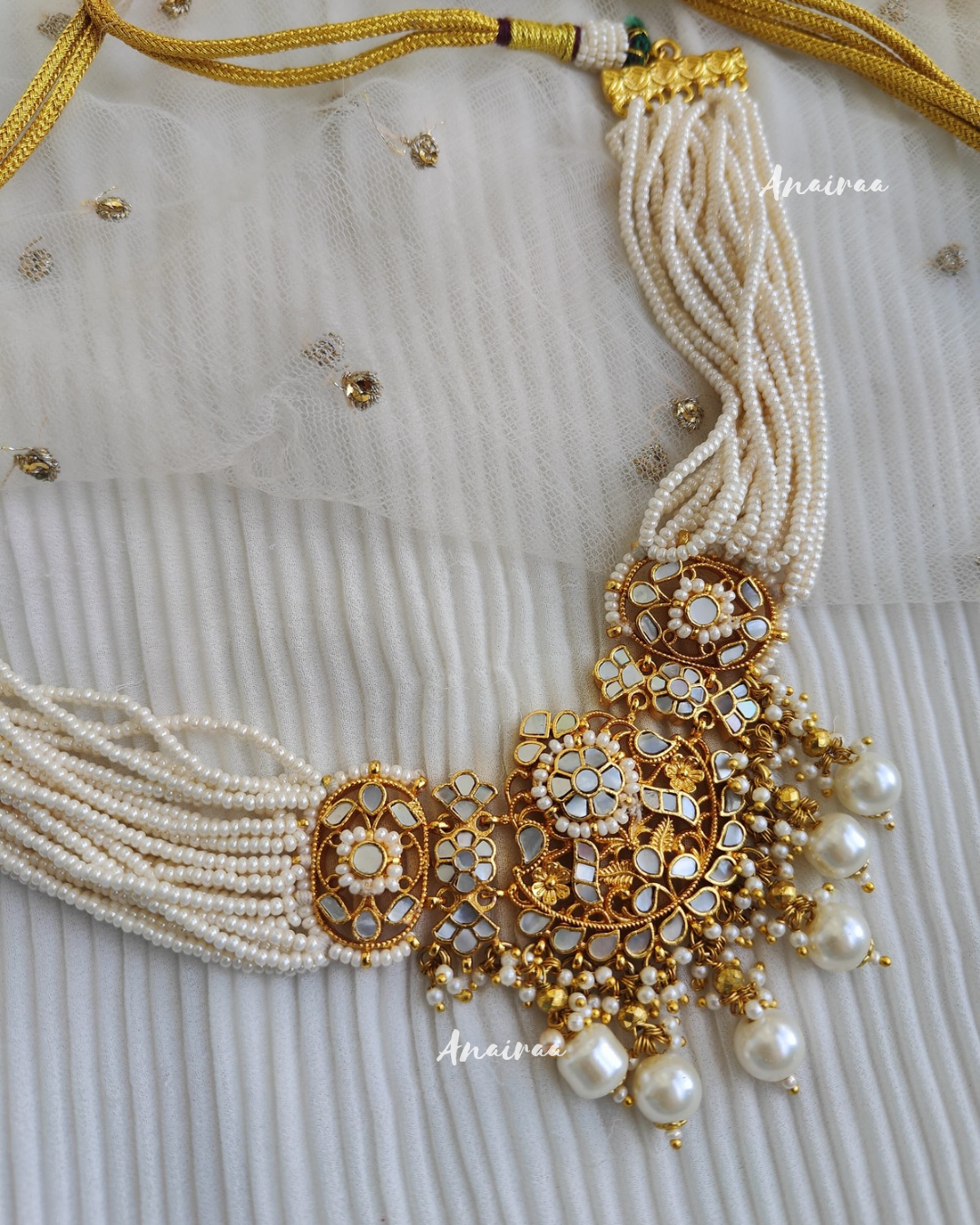 Mother of pearl kundan set