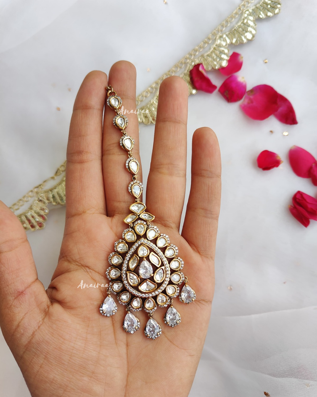 Moissanite maangtikka