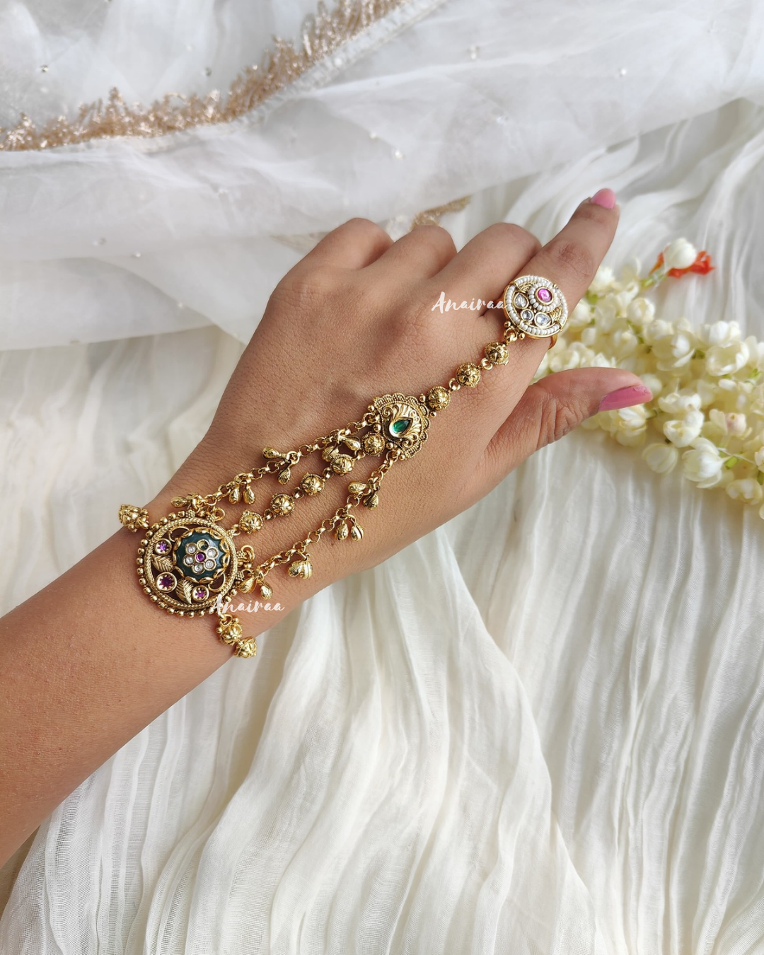 Antique multi colour hathphool