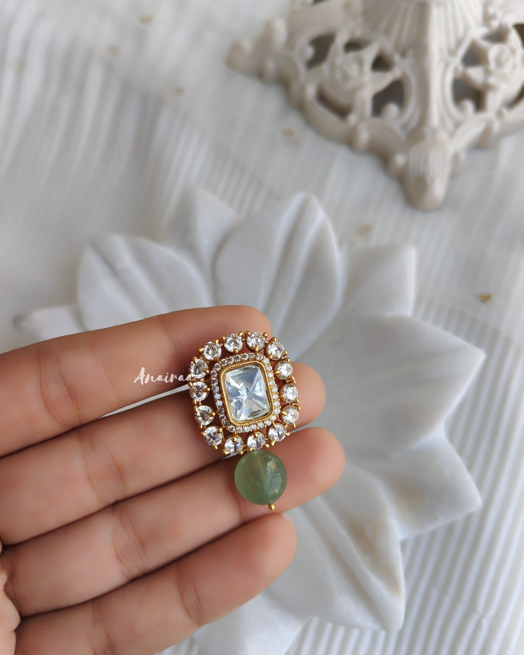 Amir khan polki brooch