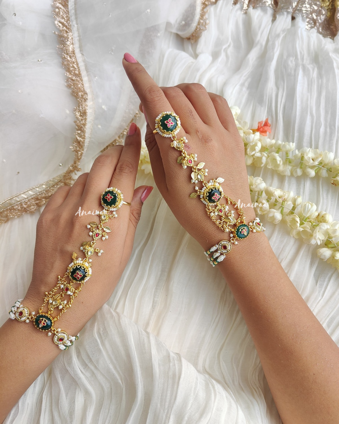 Emerald paachi kundan hathphool